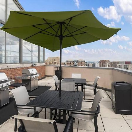 Incredible Apartment With Rooftop In Pentagon City Arlington Exteriör bild